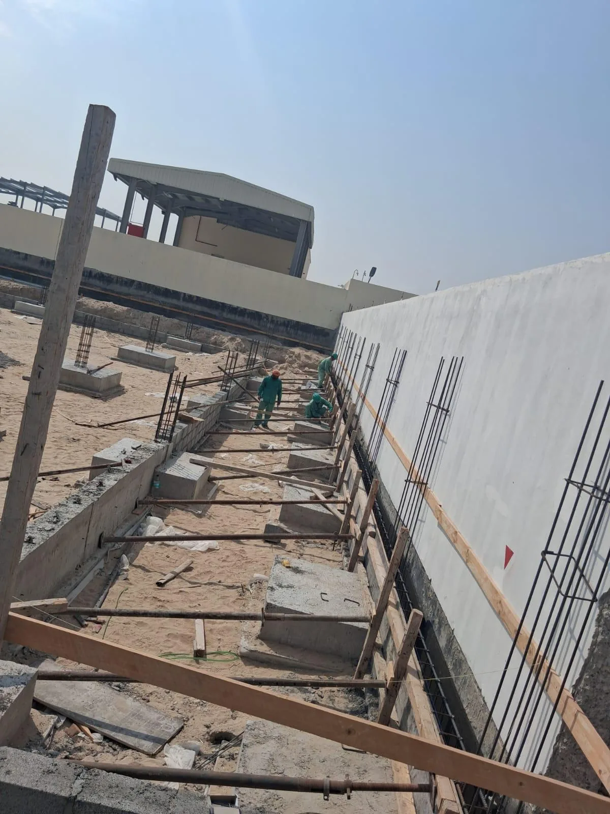 Al Layyan Gas Trading Warehouse Ground Beam Rebar — Abu Ali Group